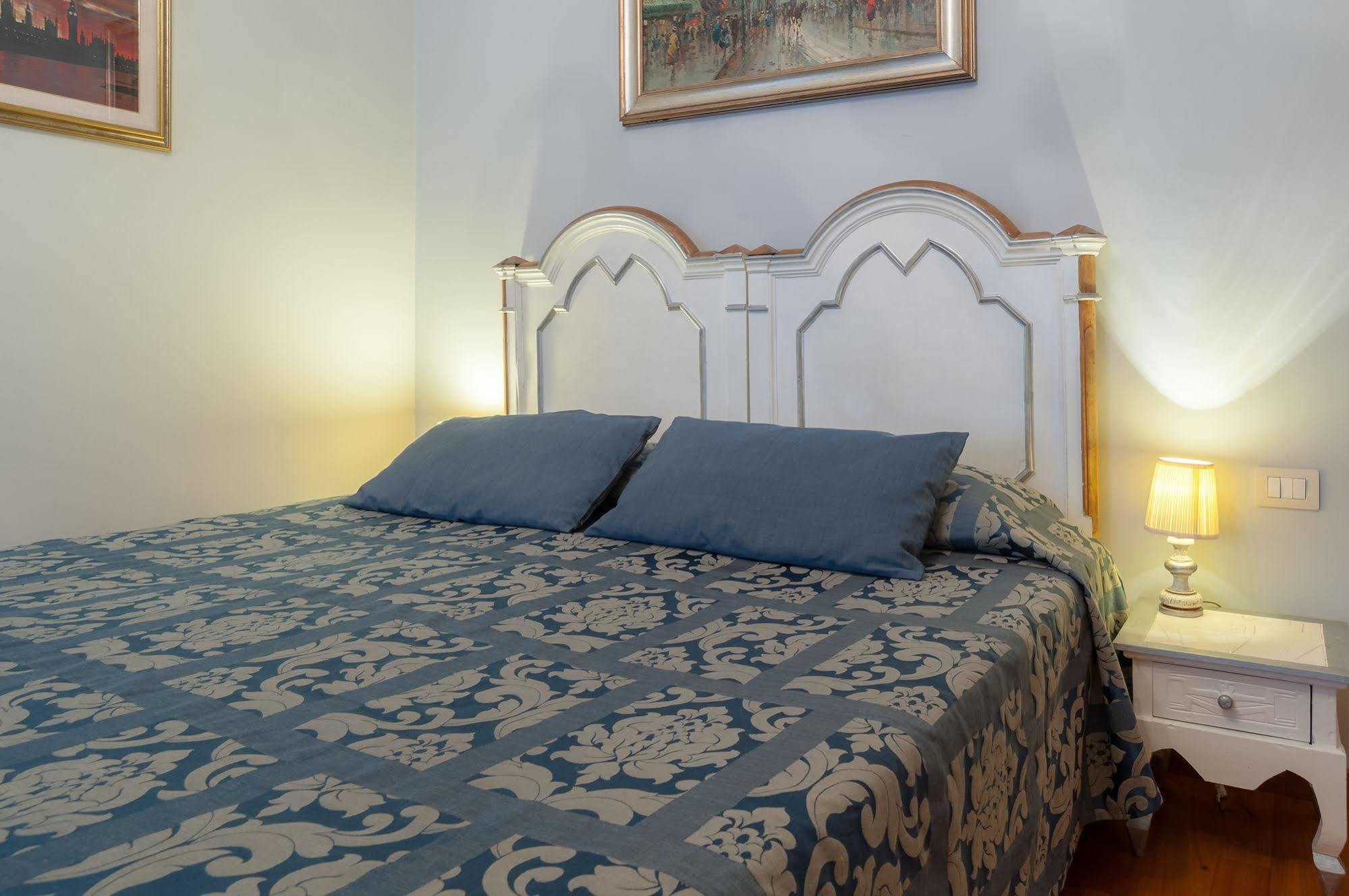 Sotto La Cupola Bed and Breakfast Roma Exterior foto