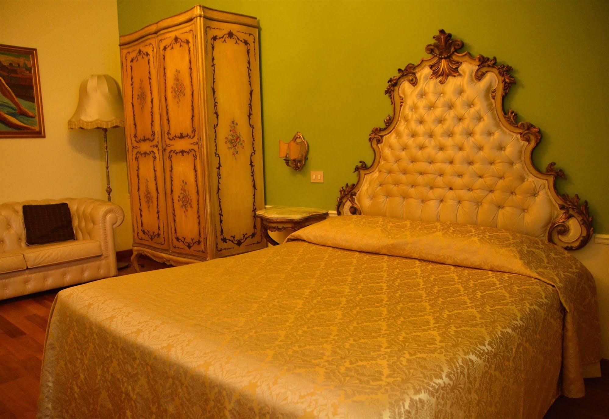 Sotto La Cupola Bed and Breakfast Roma Exterior foto